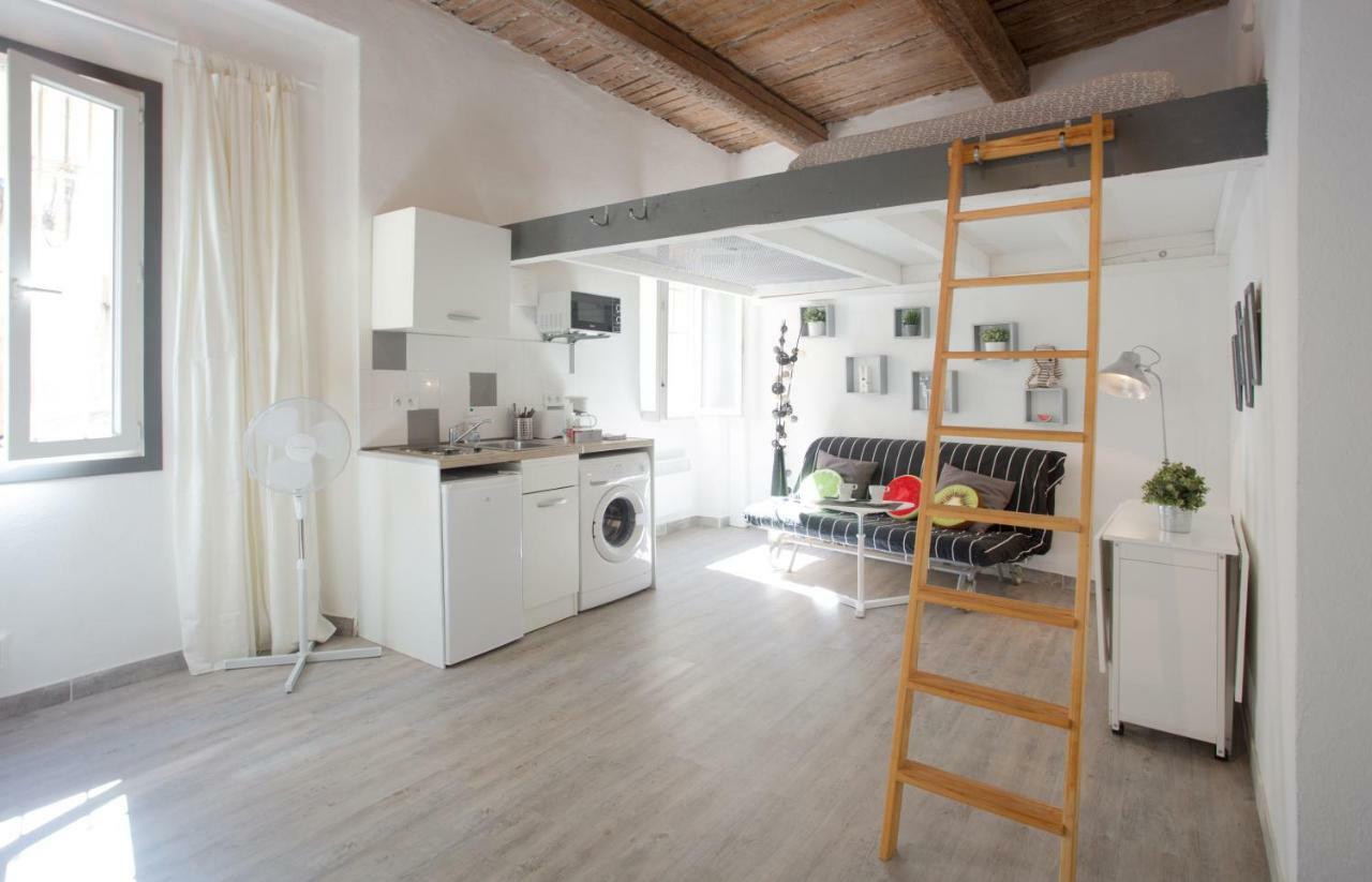 Gregbnb - Filet Suspendu ! - Parking Inclus - Climatise - Wifi -15Min Gare Toulon Exteriör bild